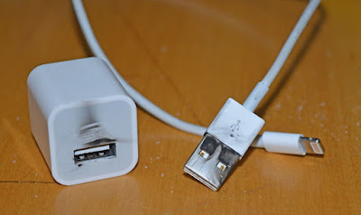 Charger palsu